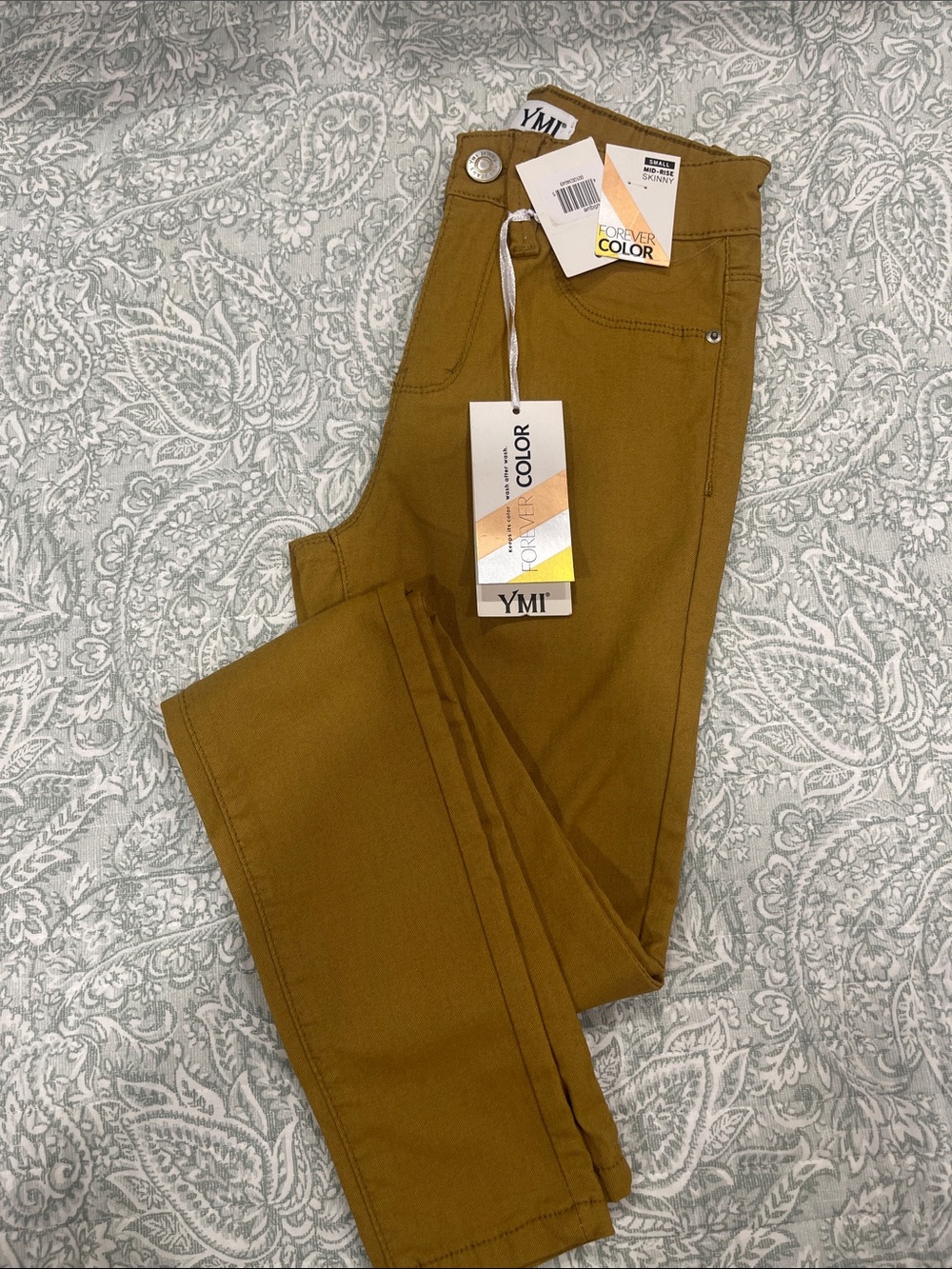 YMI Women's Skinny Jeans in Mustard Brown